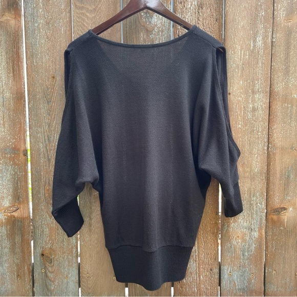 MAURICES Women’s Black Cold Open Shoulder 3/4 Sleeve Sweater Size Small - Picture 7 of 9